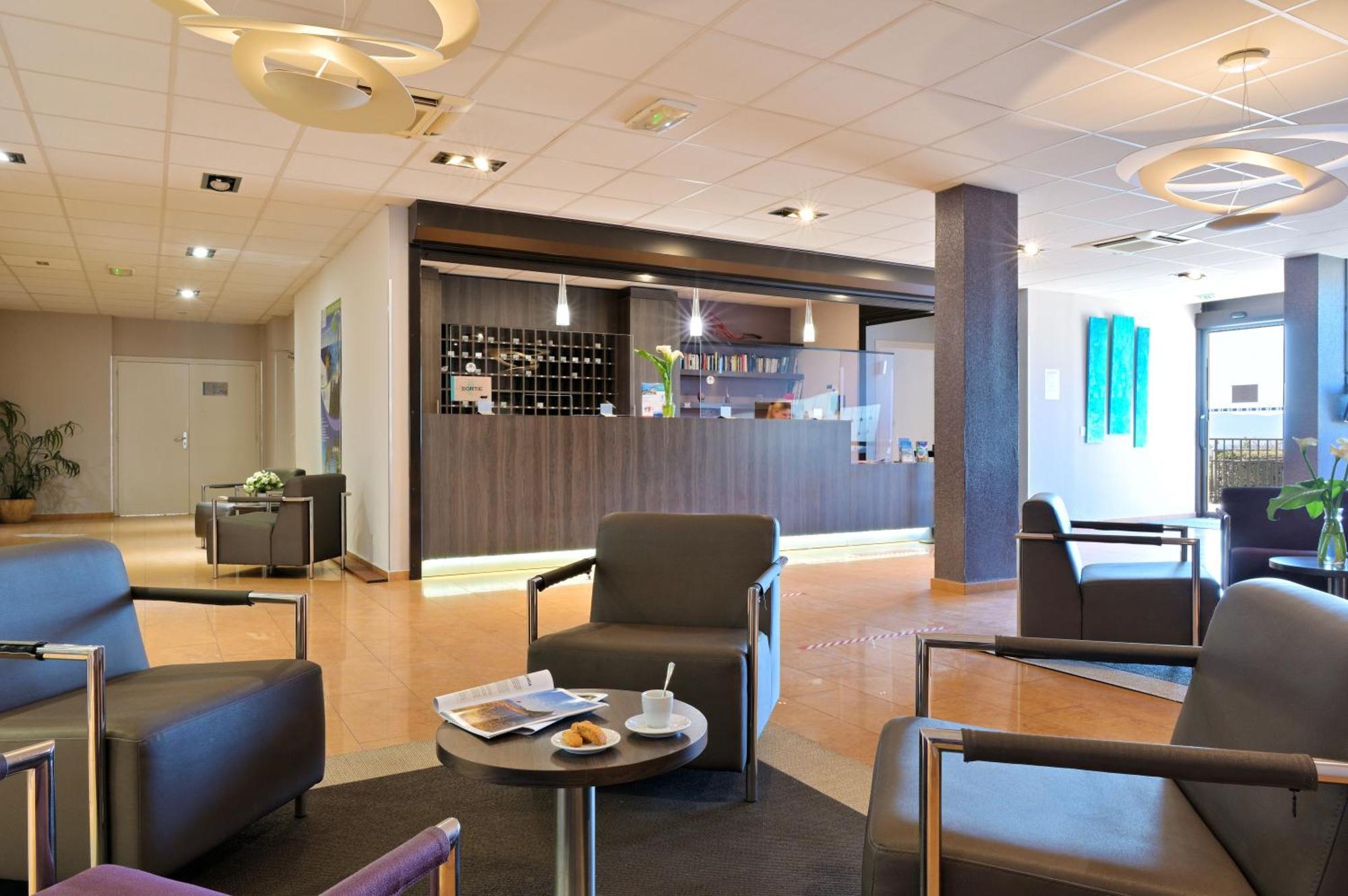 Les Calanques Aparthotel Ajaccio (Corsica)